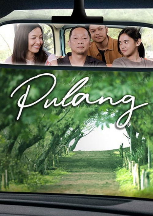 Pulang (2022) poster