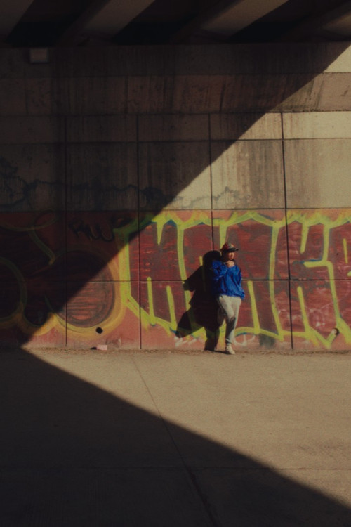 Ganarse la vida (2025) poster