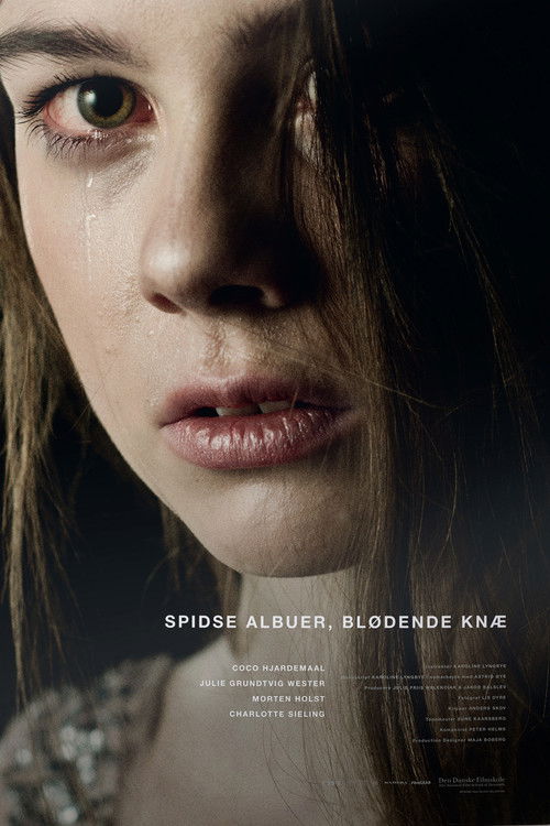 Spidse albuer, blødende knæ (2013) poster