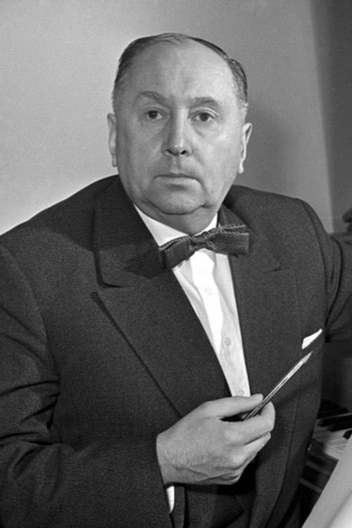 Юрий Милютин