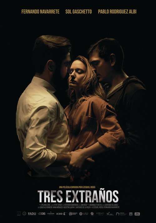 Tres extraños (2020) poster