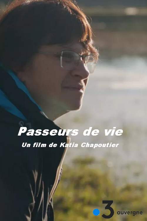 Passeurs de vies (2024) poster