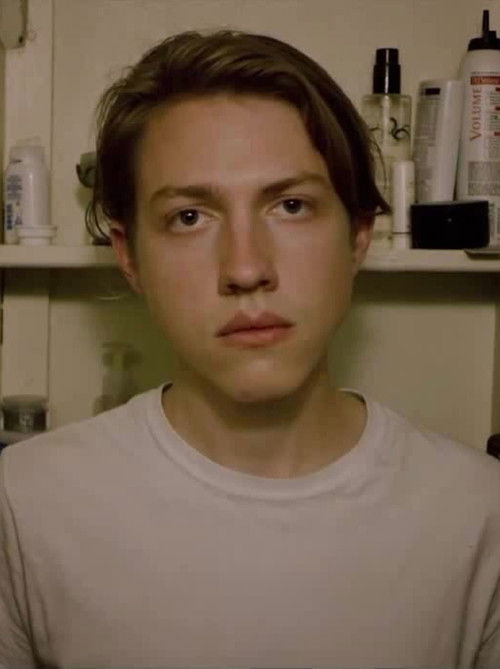 no, the moon (2015) poster