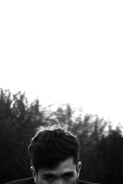 The Man in Autumn (2010) poster