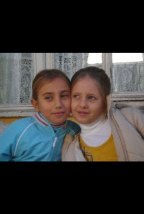 Ece ile Neşe poster