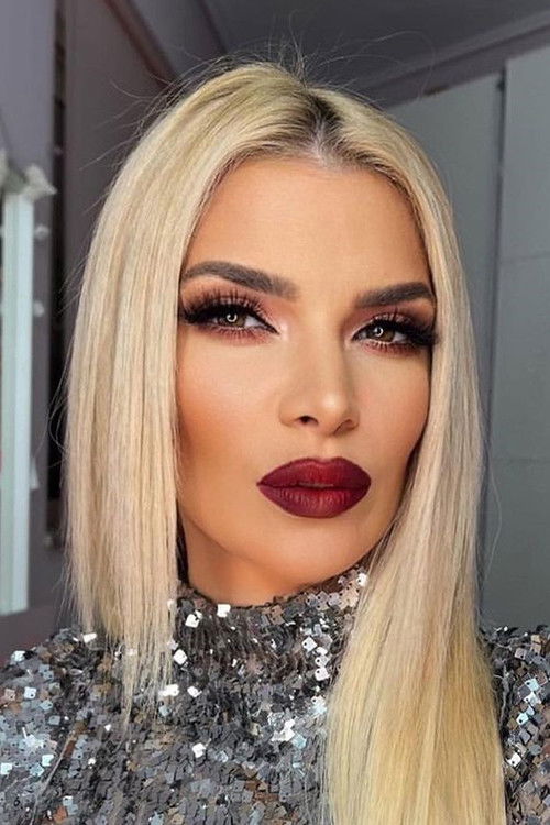 Χριστιάνα Καρνέζη