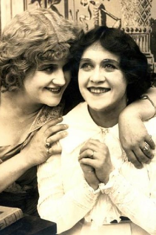 Outwitted (1913) poster