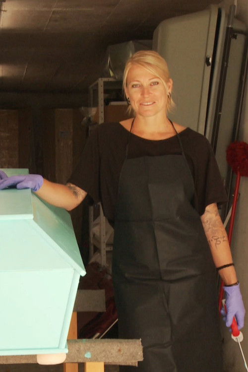 Women Undertakers: Back for the Dead (2019) poster