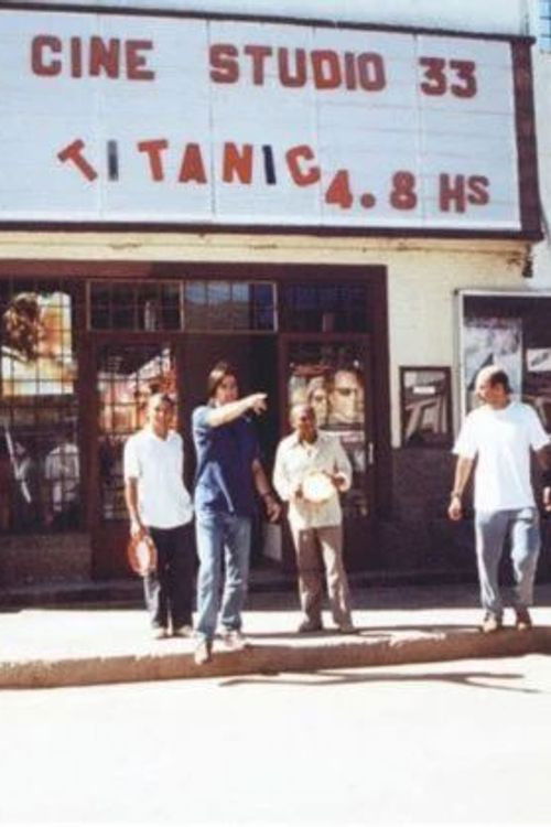 Castanha e Caju Contra o Encouraçado Titanic (2002) poster