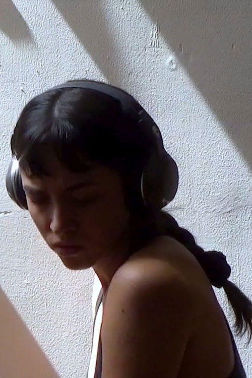 Removiendo las nubes (2023) poster