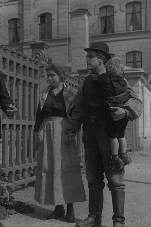 I prövningens stund (1915) poster