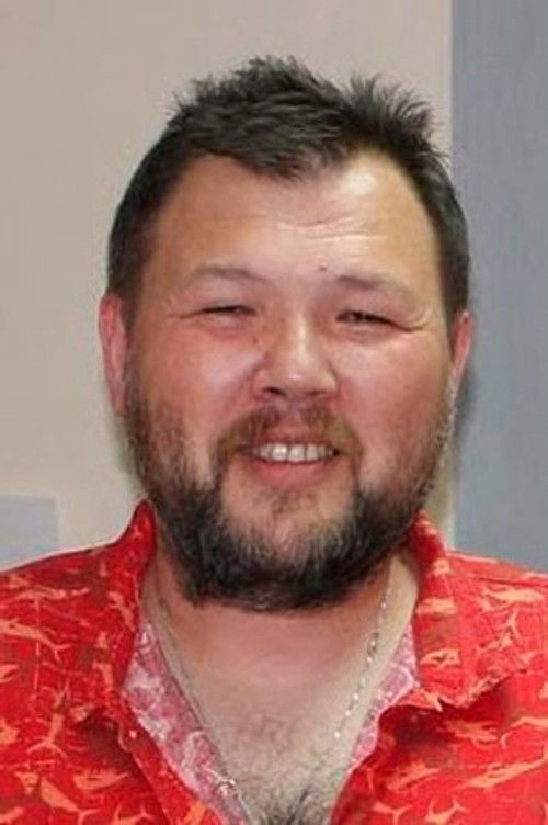 Адріан Сахалтуєв