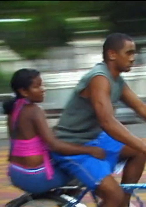 Invisíveis Prazeres Cotidianos (2004) poster